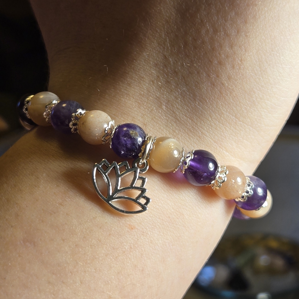 Handcrafted AQUARIUS Gemstone Bracelet